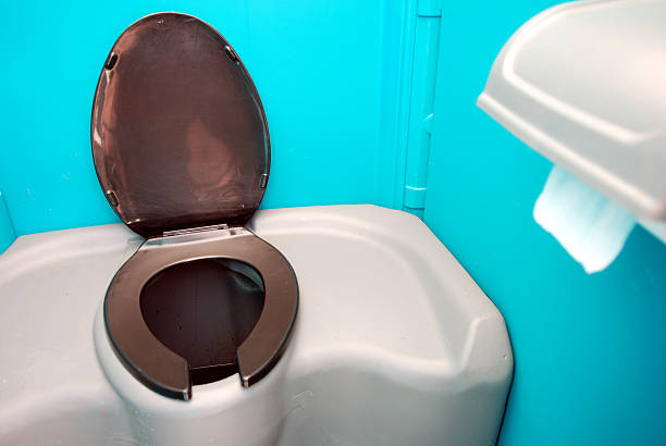 Best Porta potty rental near me  in Terra Bella, CA