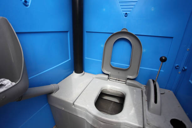 Portable Toilet Options We Offer in Terra Bella, CA